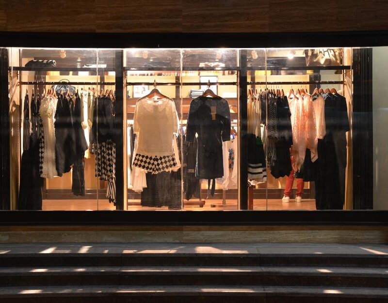 Retail Lease Renewals: Understanding Your Options and Obligations